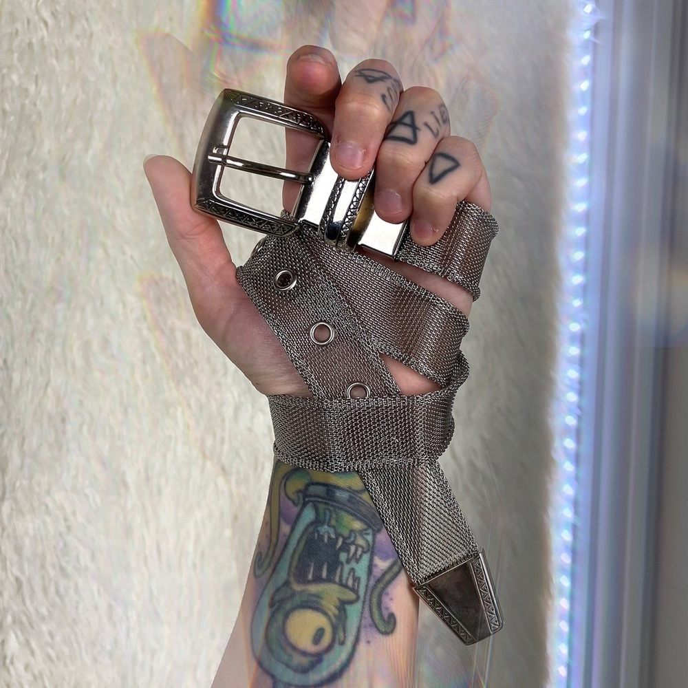 Vintage Y2K Metal Mesh Buckle Belt